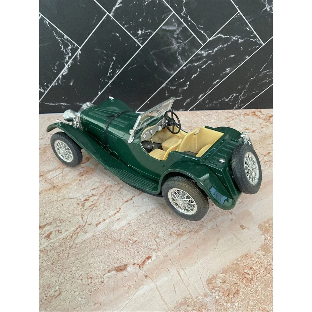 Jaguar SS 100 Burago made in Italy diecast